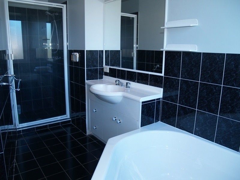 Regents Park QLD 4118