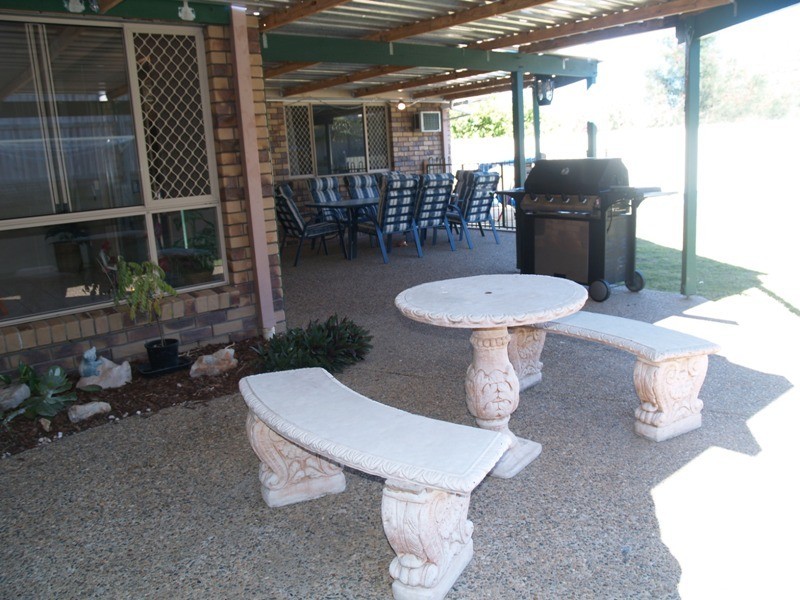 Regents Park QLD 4118