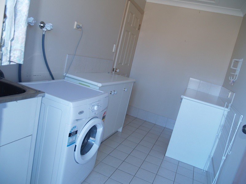 Regents Park QLD 4118