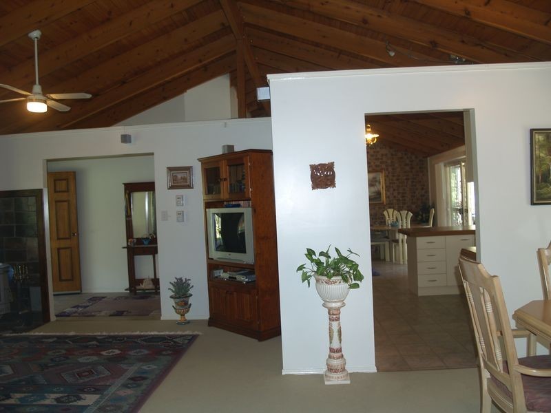 Chambers Flat QLD 4133