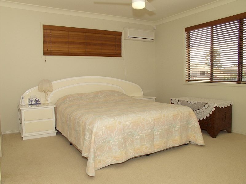 Robertson QLD 4109