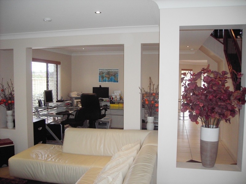 18 Lavinia Street, Sunnybank QLD 4109