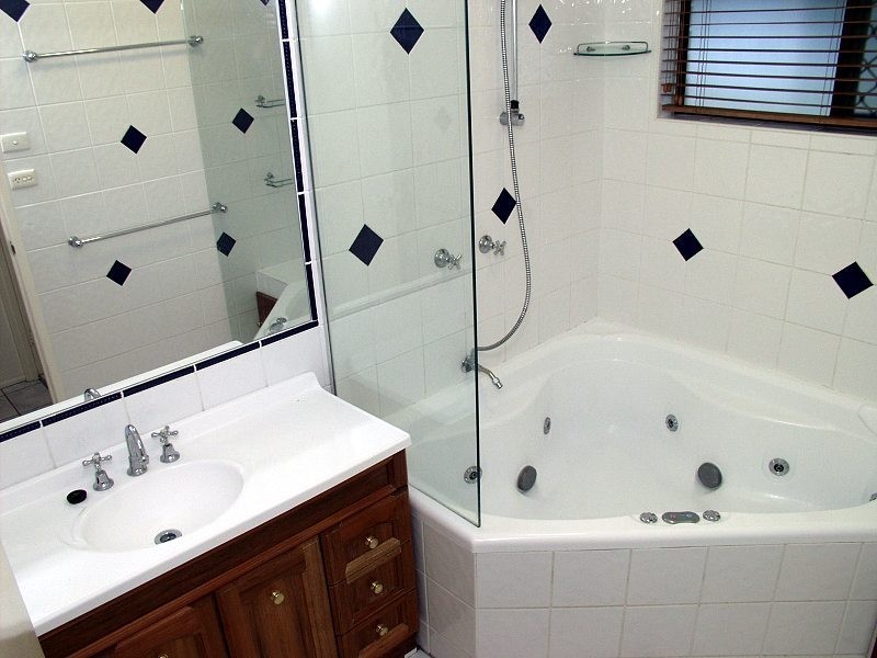 Regents Park QLD 4118