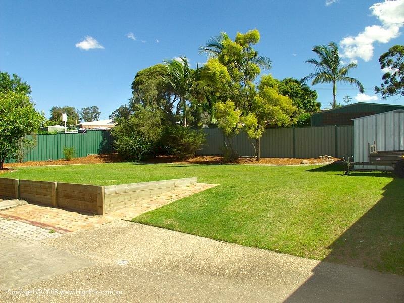 25 Dryade Street, Regents Park QLD 4118