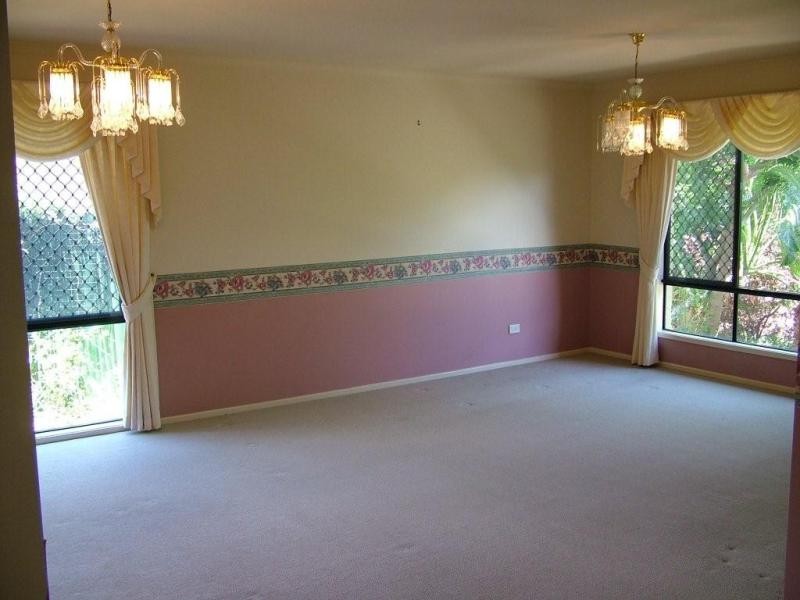 24 Lochano Close, Parkinson QLD 4115