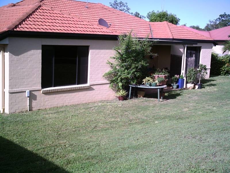 74 Rokeby Drive, Parkinson QLD 4115