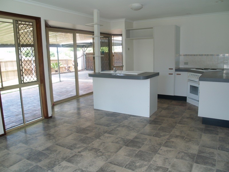 Crestmead QLD 4132