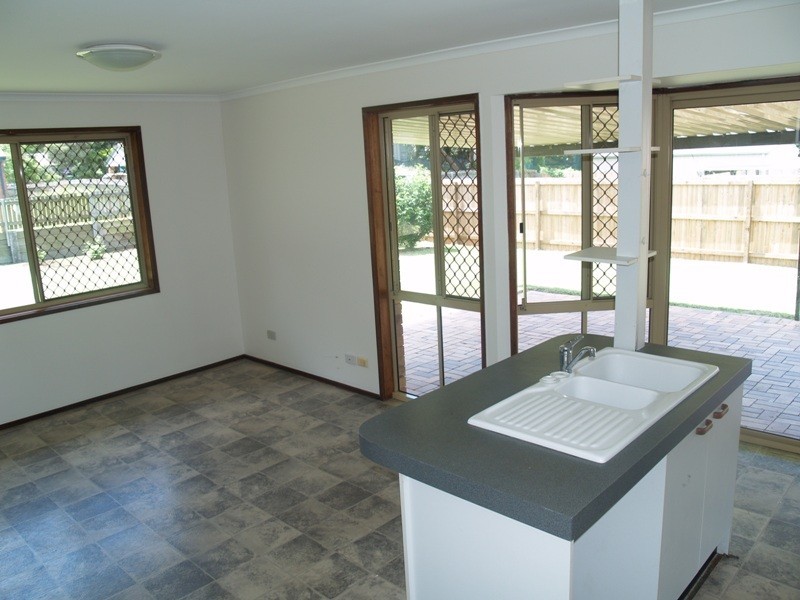 Crestmead QLD 4132