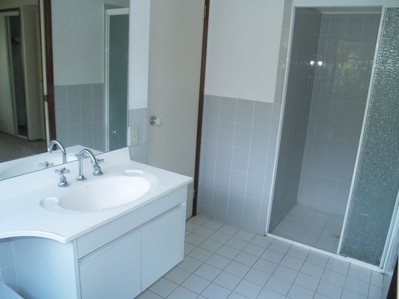 Crestmead QLD 4132