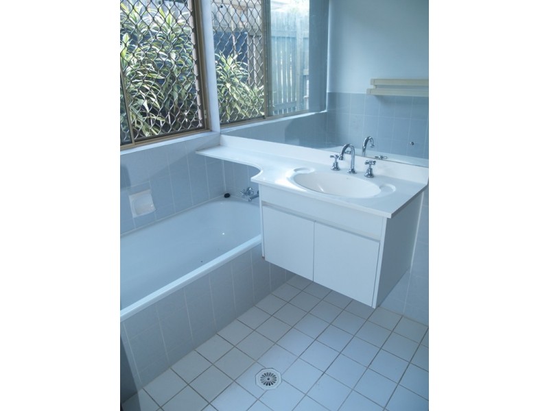 Crestmead QLD 4132