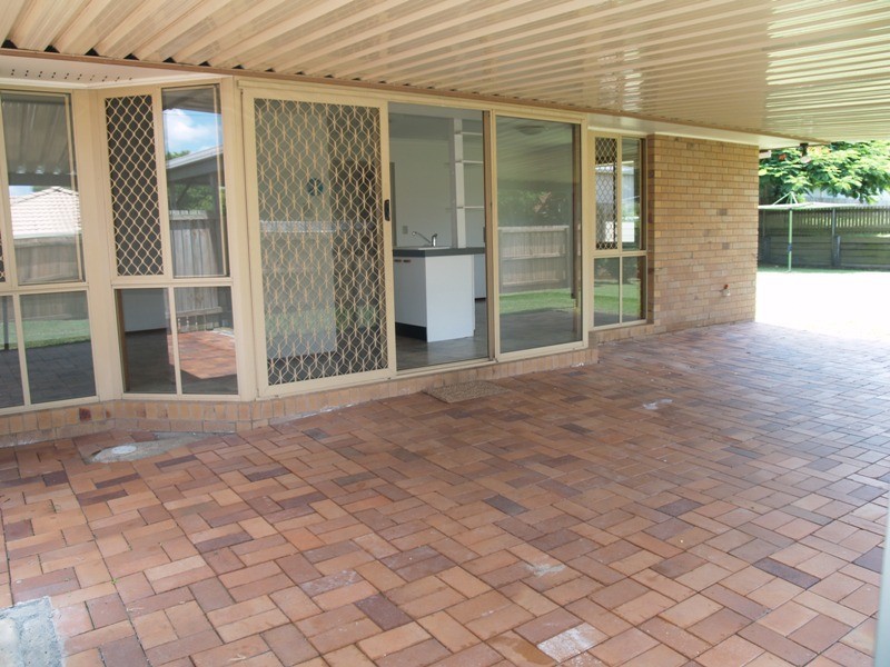 Crestmead QLD 4132