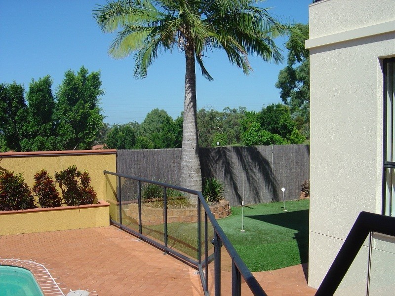 127 Lancaster Circuit, Stretton QLD 4116