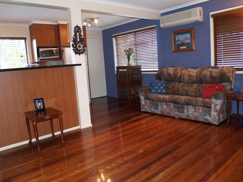 Crestmead QLD 4132