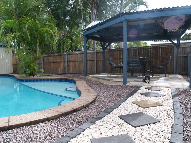 Crestmead QLD 4132