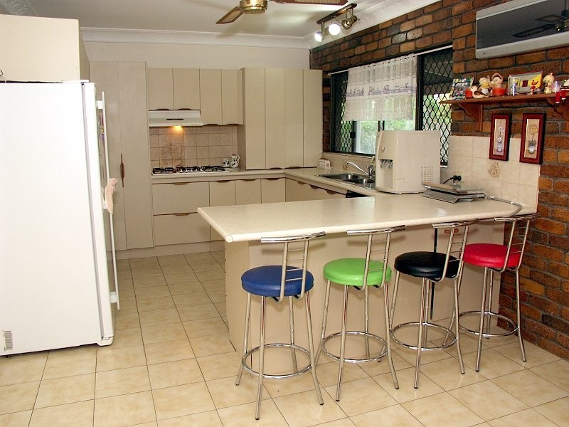 30 Highview Terrace, Daisy Hill QLD 4127