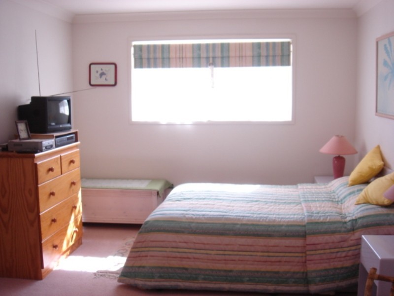 4 Poinciana Place, Eight Mile Plains QLD 4113