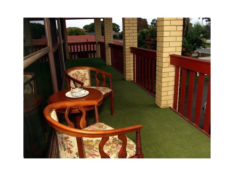 73 CHILTON STREET, Sunnybank Hills QLD 4109