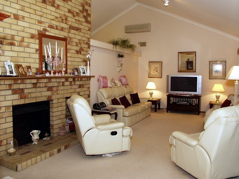 7 JACARANDA PLACE, Eight Mile Plains QLD 4113