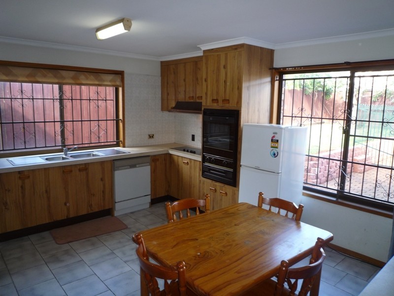 37 SHYLOCK CRESCENT, Sunnybank Hills QLD 4109