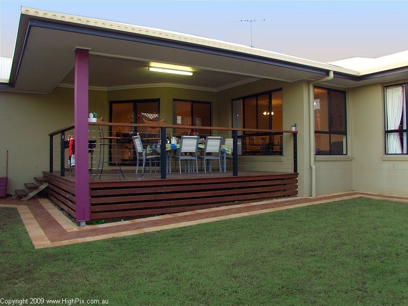 9 Lily Circuit, Kuraby QLD 4112