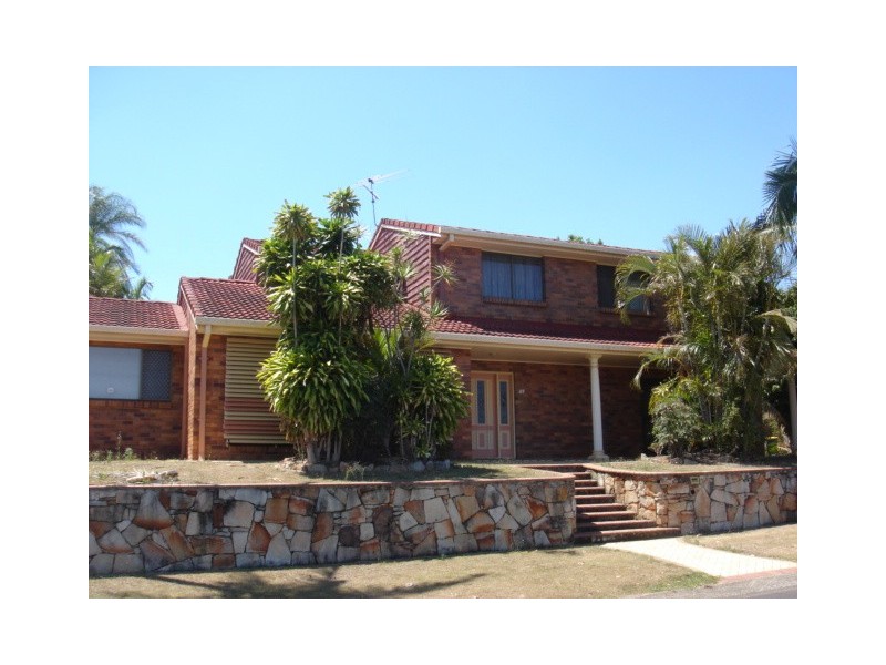 10 Hearnville Street, Robertson QLD 4109