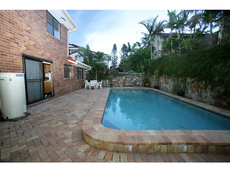 10 Hearnville Street, Robertson QLD 4109