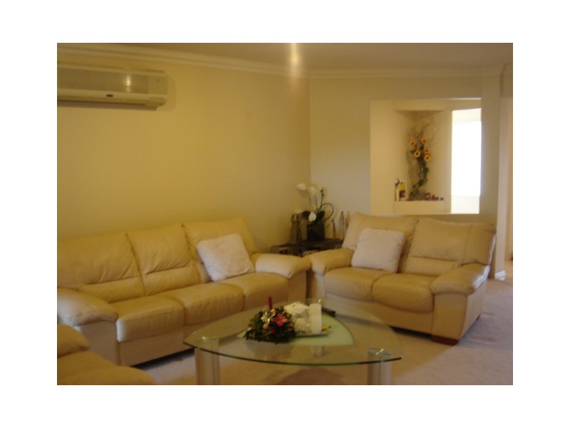 1 Lily Circuit, Kuraby QLD 4112