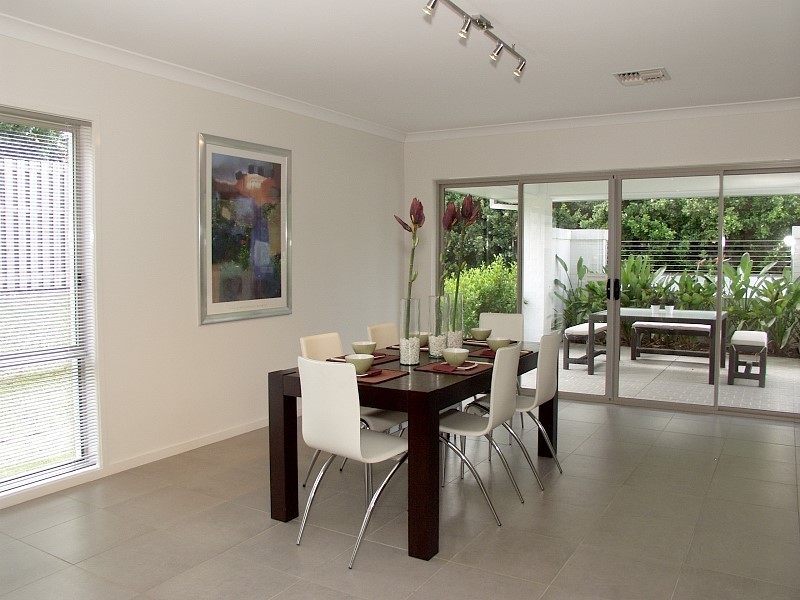 10 Hunter Close, Calamvale QLD 4116