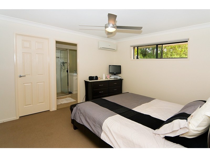 29  Bobbie Street, Parkinson QLD 4115