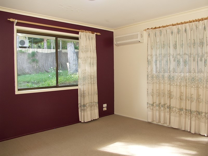 38  Cairns Road, Camira QLD 4300