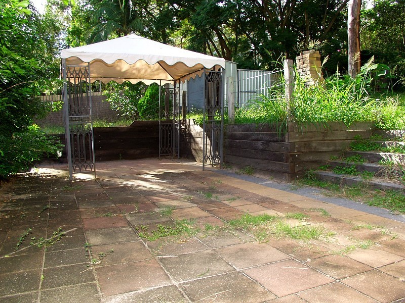 38  Cairns Road, Camira QLD 4300