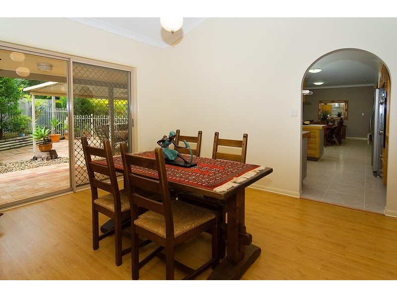 5 St Clair Close, Parkinson QLD 4115