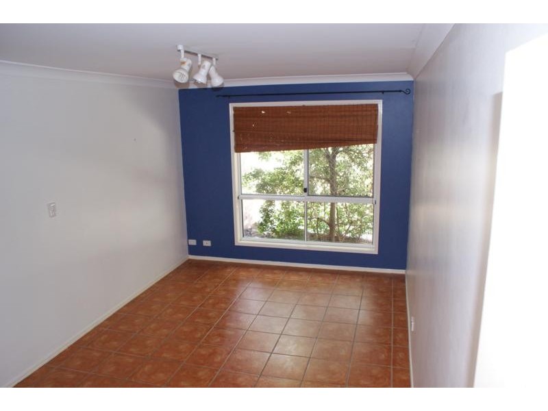 16  Haylett Rise, Regents Park QLD 4118