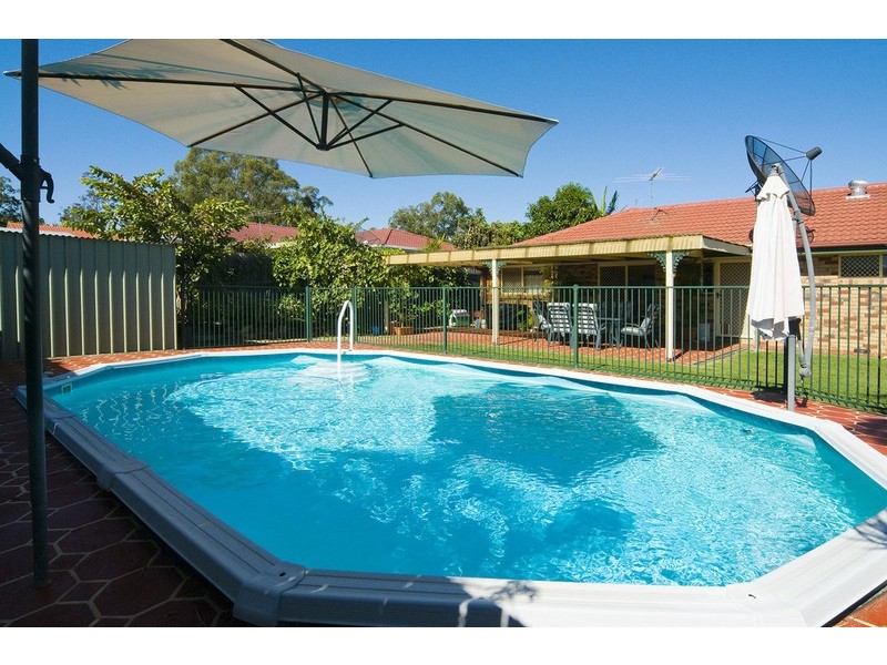 10 Perentie Street, Regents Park QLD 4118
