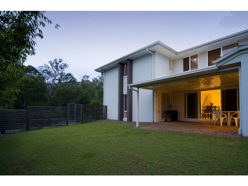 49 Mapelton Cct, Parkinson QLD 4115