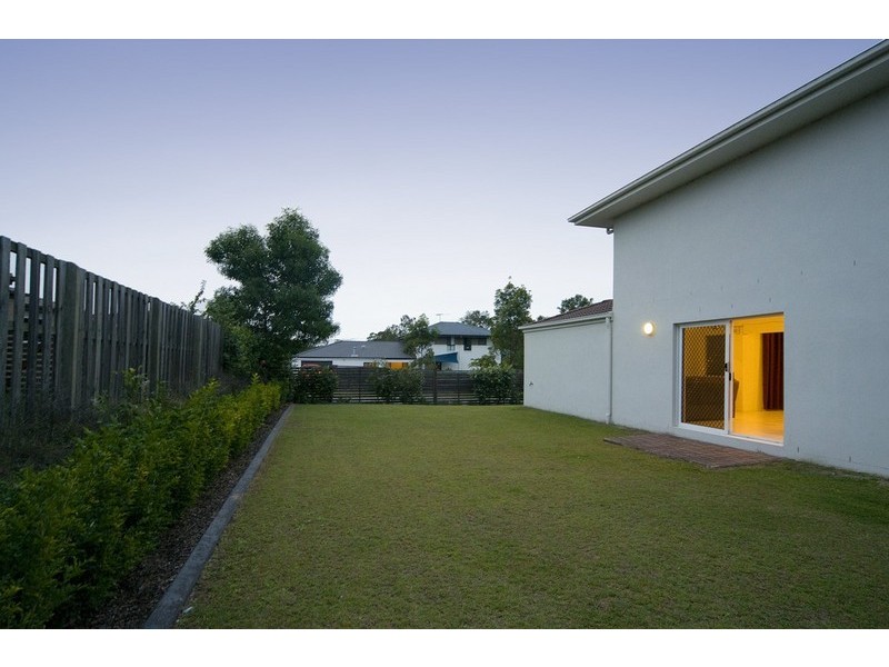 49 Mapelton Cct, Parkinson QLD 4115