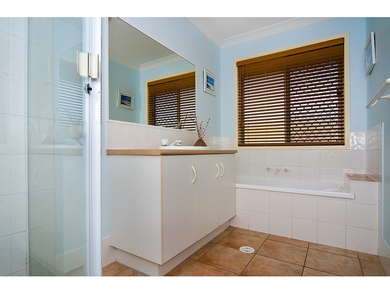 47 Golden Ave, Calamvale QLD 4116