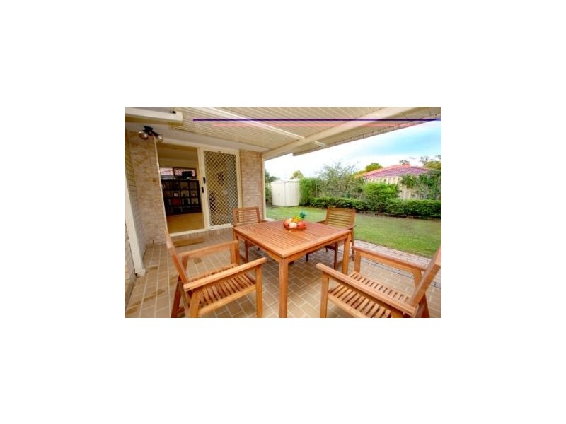 4 Livingstone Pl, Kuraby QLD 4112