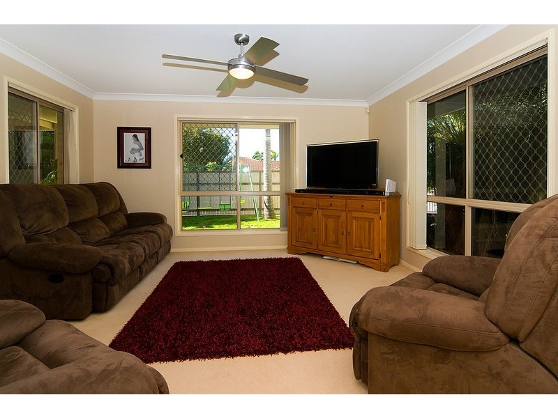 47 Golden Ave, Calamvale QLD 4116