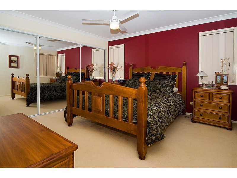 47 Golden Ave, Calamvale QLD 4116