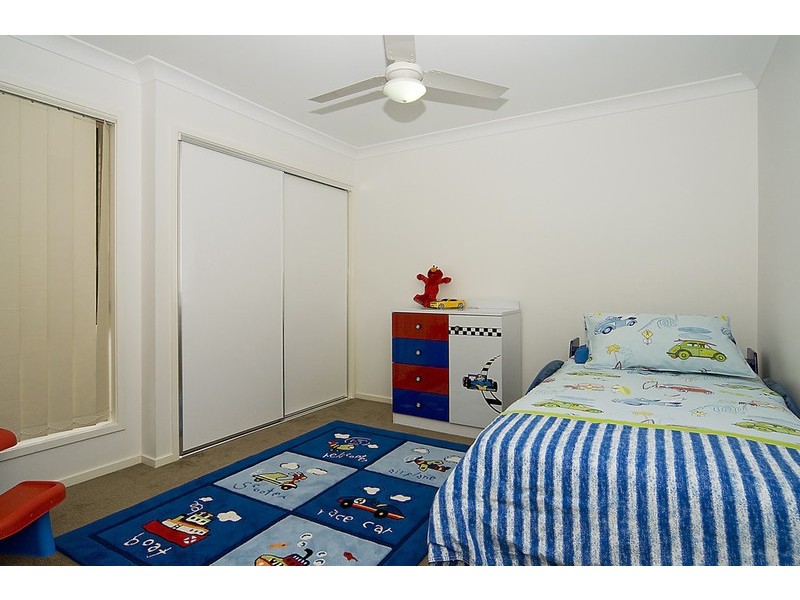 46 Paul Drive, Regents Park QLD 4118