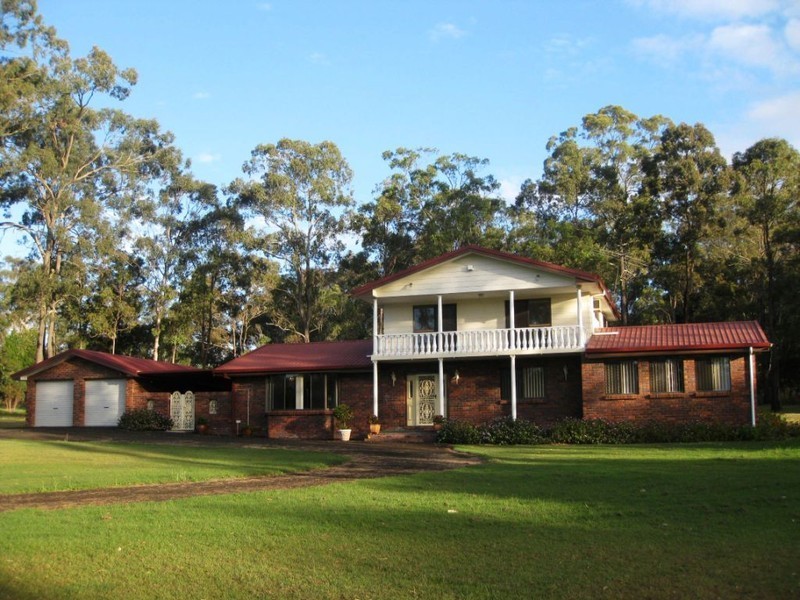 165 Hubner Rd, Park Ridge QLD 4125