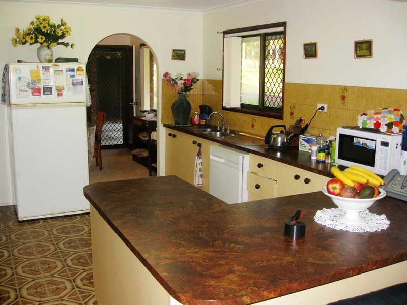 165 Hubner Rd, Park Ridge QLD 4125