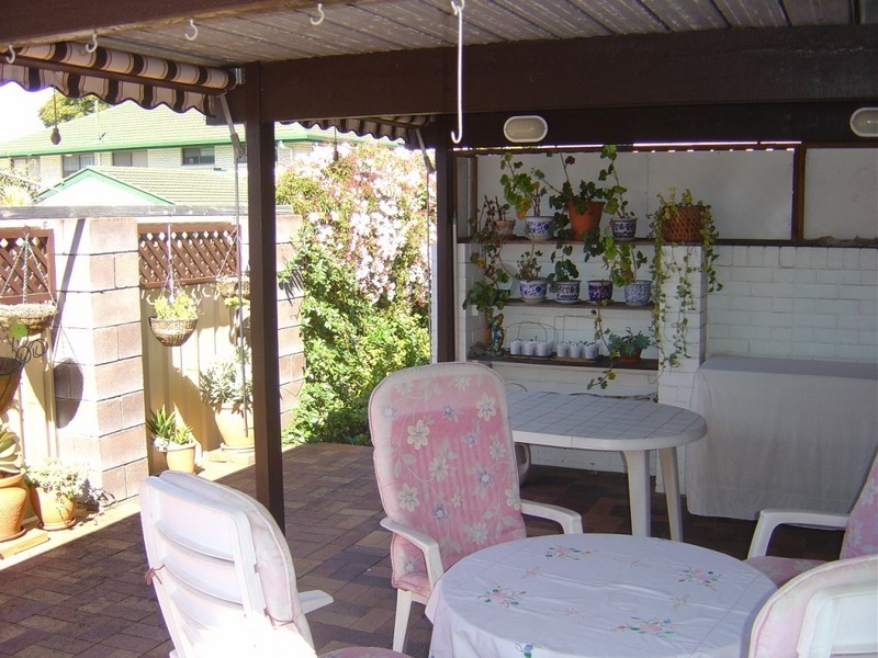 6 Stanford Street, Robertson QLD 4109