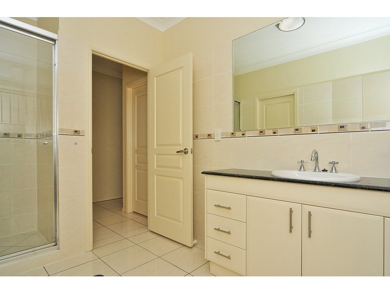 46 Juniper Cct, Stretton QLD 4116