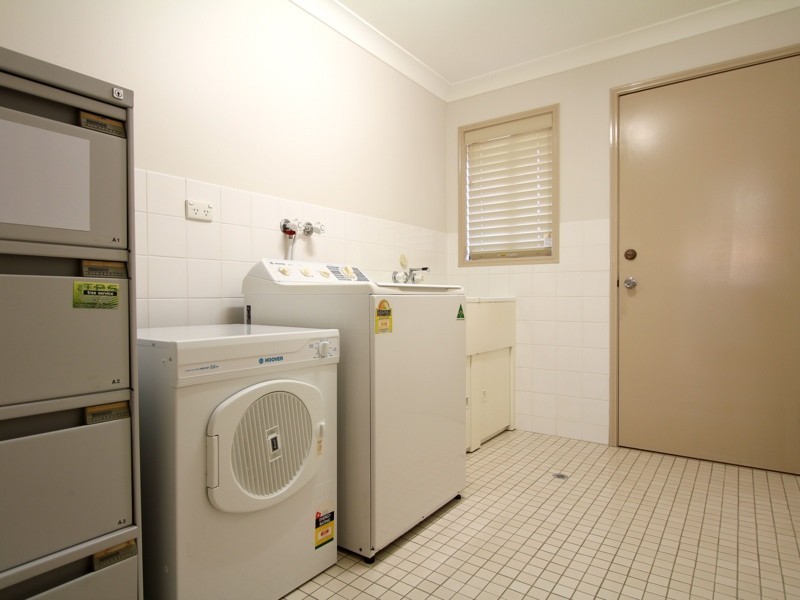 7 McKinley Court, Stretton QLD 4116