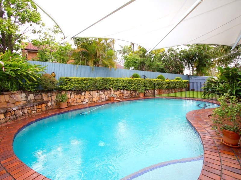 26 Orpheus Street, Robertson QLD 4109