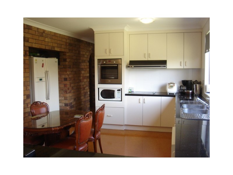 26 Arkose Street, Eight Mile Plains QLD 4113