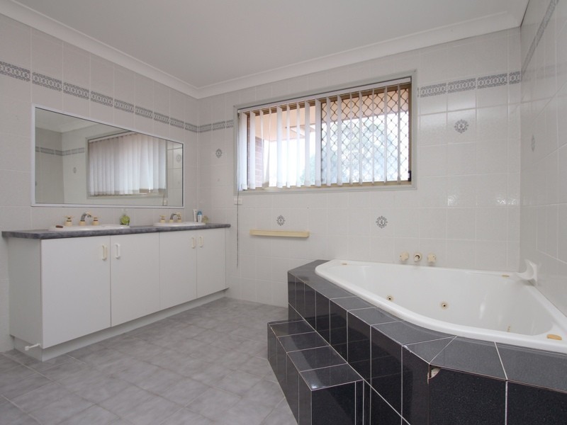 38 Harrison Street, Stretton QLD 4116