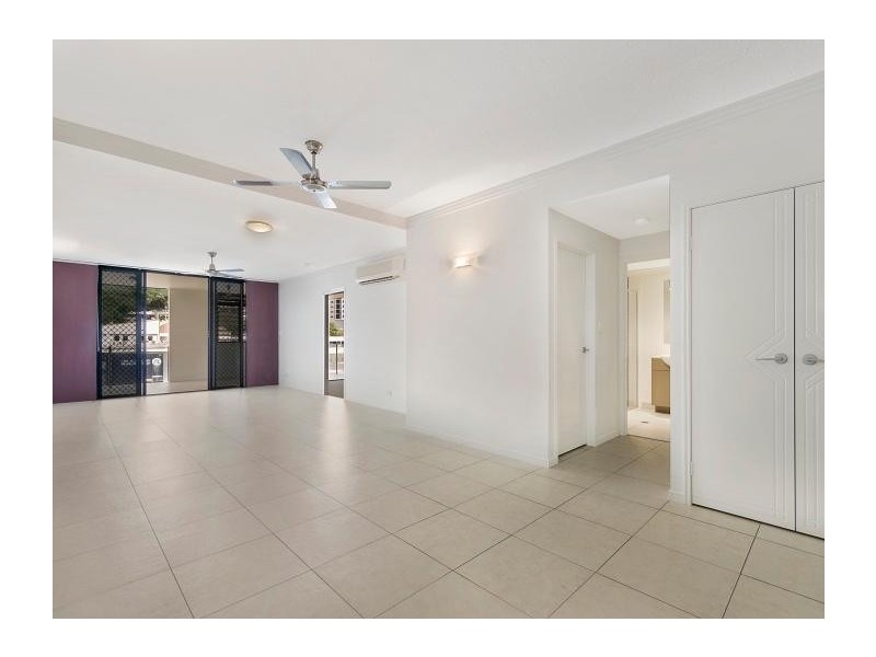 216/330 Sturt Street, Townsville City QLD 4810